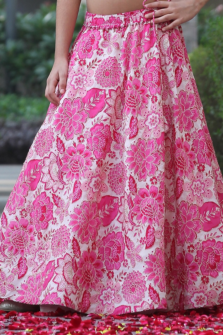 Pink Chinon Floral Printed Lehenga Set For Girls by Taber Tikri at Pernia's Pop Up Shop