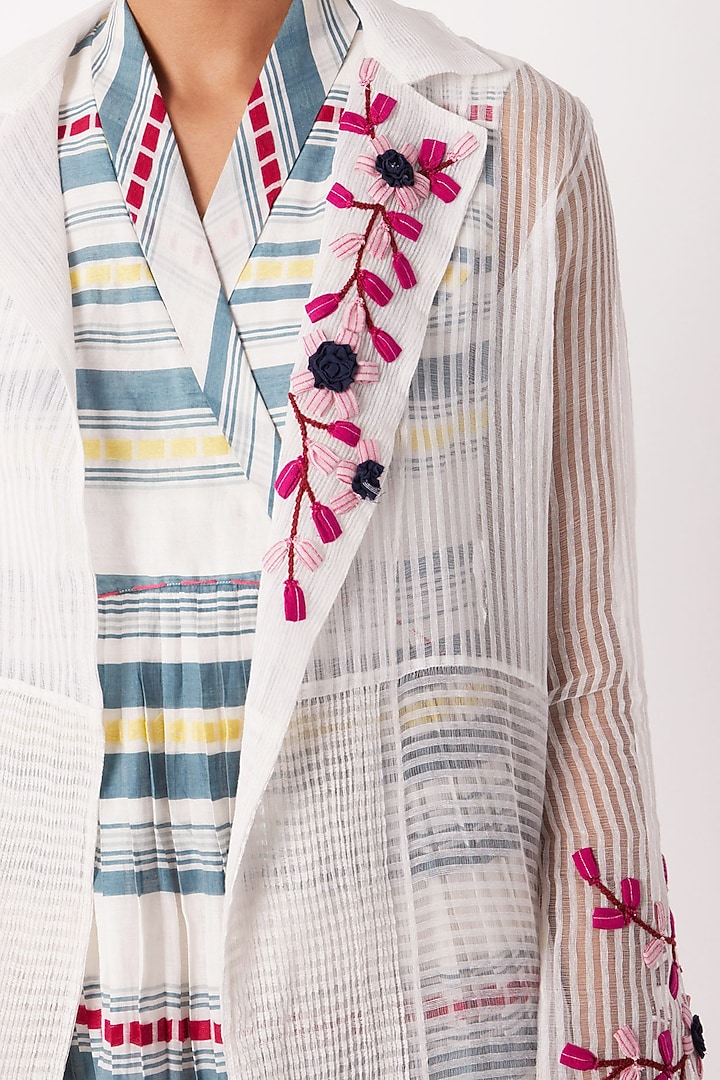White Pintucked Trench Coat by Tahweave at Pernia's Pop Up Shop
