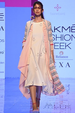 Off White Jamdani Dress With Pockets by Tahweave