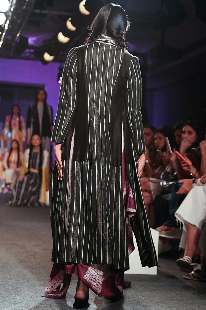 Black Striped Wrap Kurta by Tahweave at Pernia's Pop Up Shop