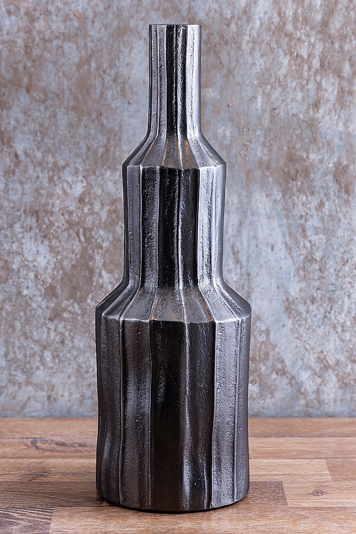 Graphite Handcrafted Aluminum Vase by Taho Living