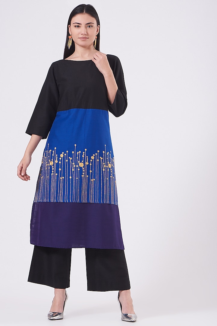 Black & Blue Embroidered Tunic Set by Taika By Poonam Bhagat