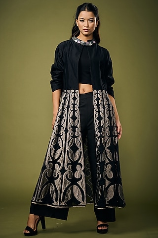 Black Embroidered Anarkali Set by Taika By Poonam Bhagat