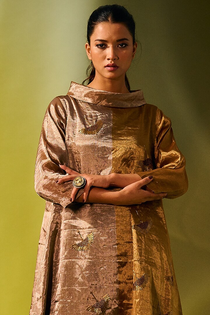 Gold Embroidered Shaded Tunic Set by Taika By Poonam Bhagat at Pernia's Pop Up Shop