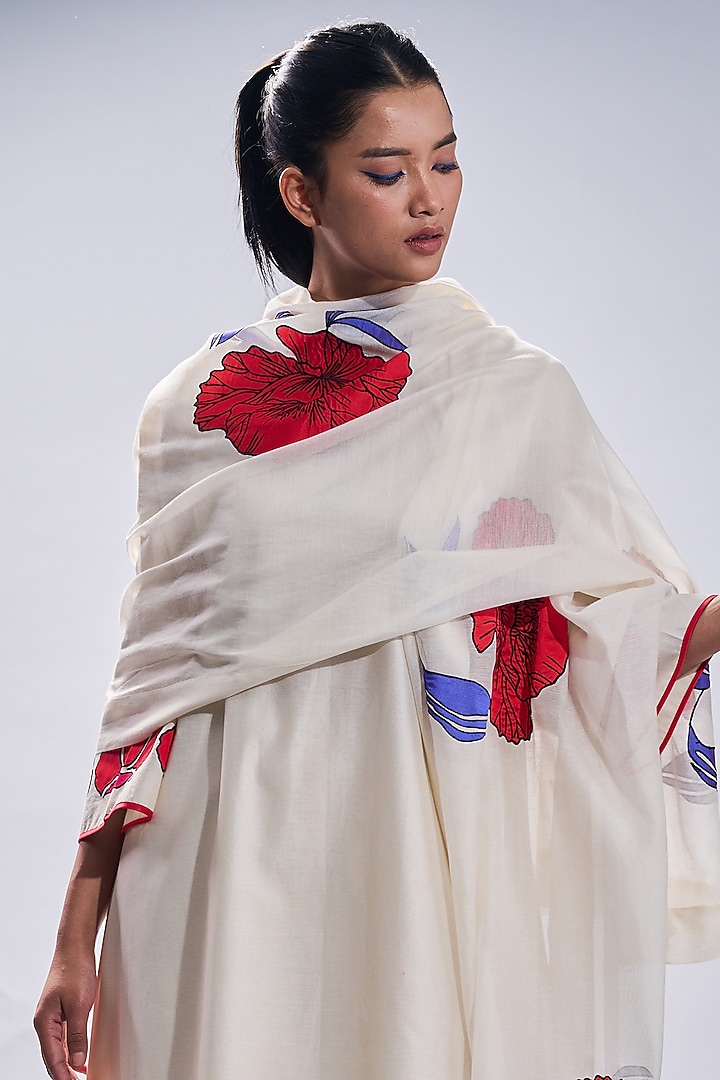 Ivory Embroidered Party Wear Anarkali Set by Taika By Poonam Bhagat at Pernia's Pop Up Shop