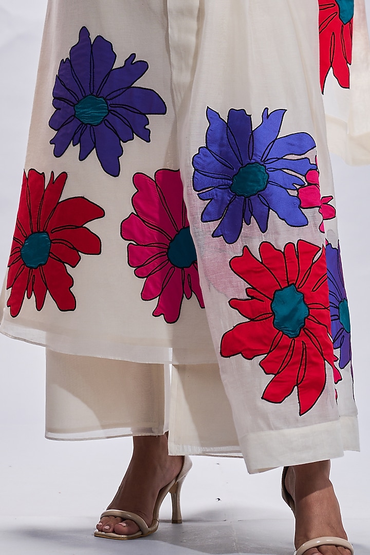 Ivory Embroidered Tunic Set by Taika By Poonam Bhagat at Pernia's Pop Up Shop