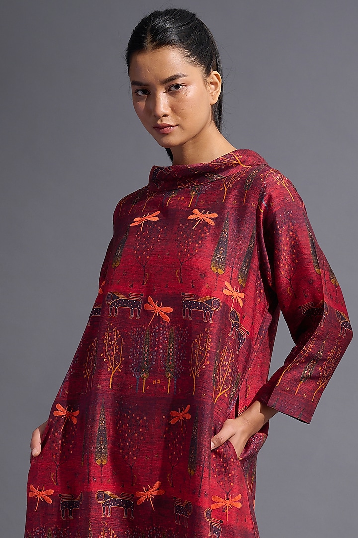 Red Silk Printed & Embroidered Tunic Set by TAIKA by Poonam Bhagat at Pernia's Pop Up Shop