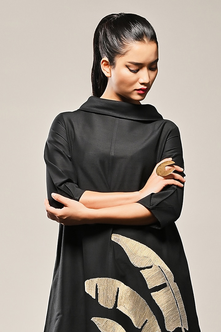 Black Cotton Silk Leaf Embroidered Tunic Set by TAIKA by Poonam Bhagat at Pernia's Pop Up Shop