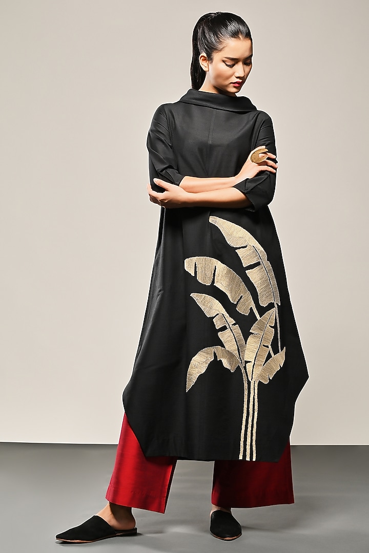 Black Cotton Silk Leaf Embroidered Tunic Set by TAIKA by Poonam Bhagat at Pernia's Pop Up Shop