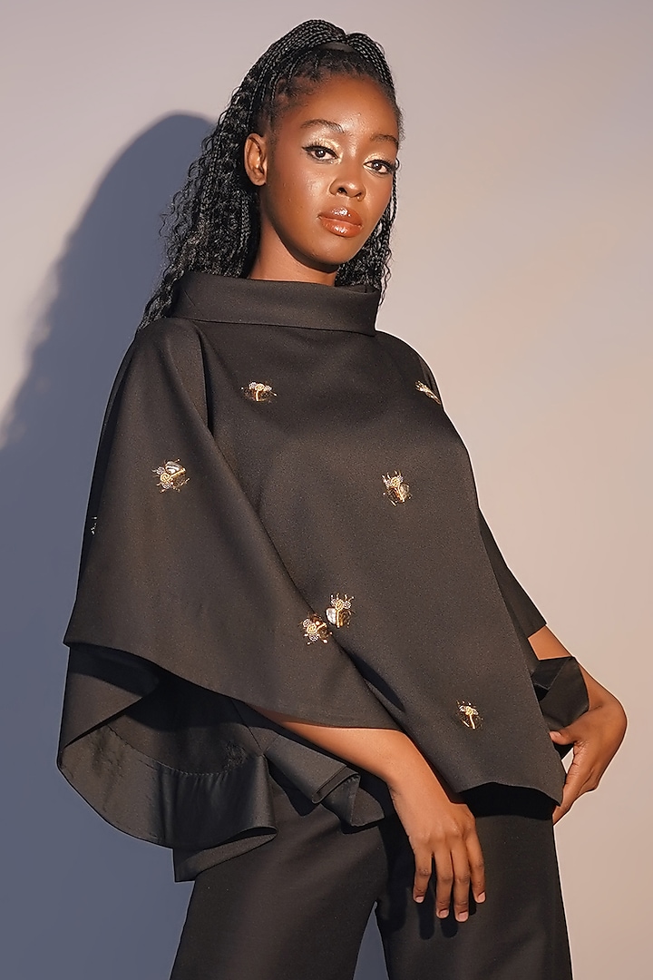 Black Banana Crepe Hand Embroidered Kimono Top by Taika By Poonam Bhagat at Pernia's Pop Up Shop