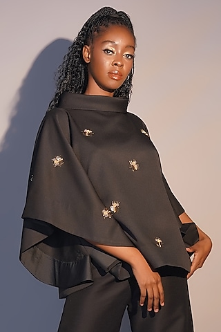 Black Banana Crepe Hand Embroidered Kimono Top by Taika By Poonam Bhagat