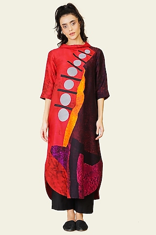 Multi-Colored Blended Silk Digital Printed Tunic Set by TAIKA by Poonam Bhagat