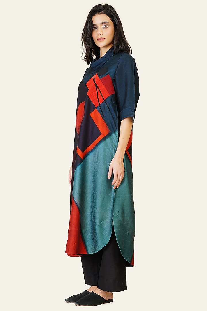 Multi-Colored Blended Silk Digital Printed Tunic Set by TAIKA by Poonam Bhagat at Pernia's Pop Up Shop