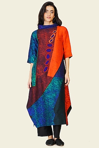 Multi-Colored Blended Silk Digital Printed Tunic Set by TAIKA by Poonam Bhagat