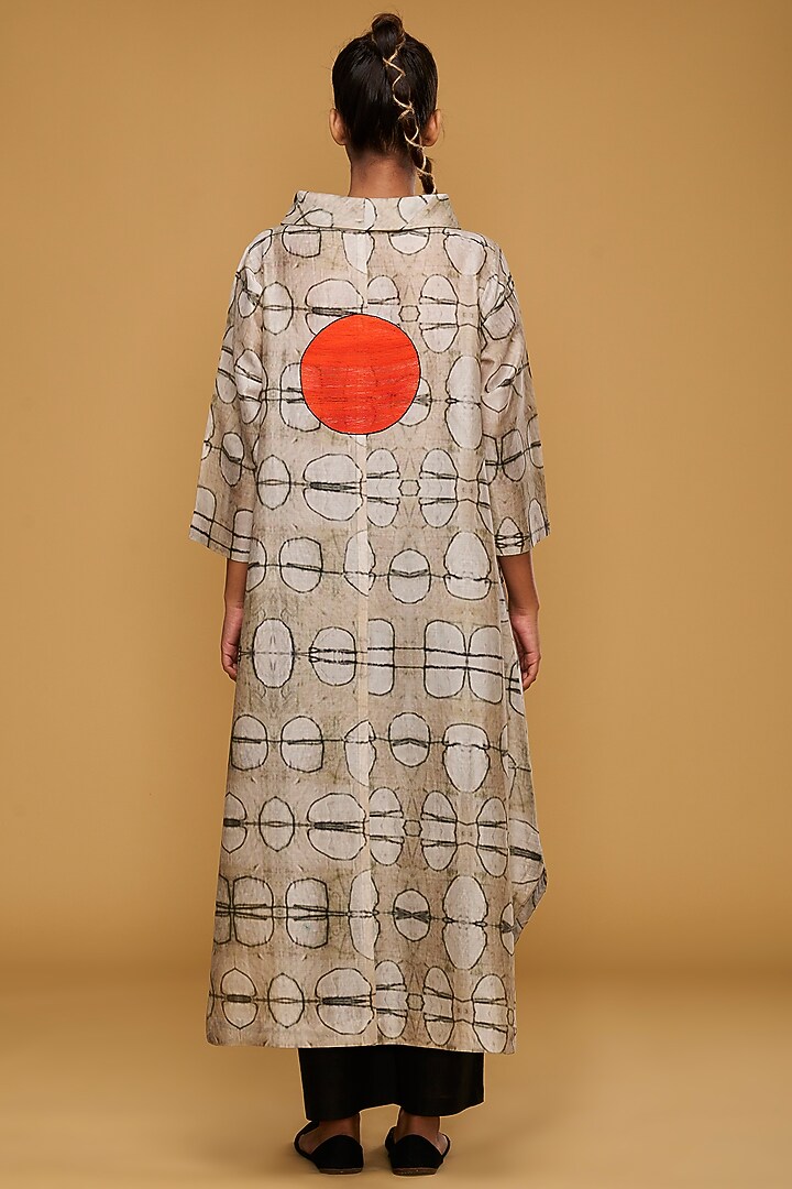 Cream & Black Chanderi Printed & Embroidered Tunic Set by TAIKA by Poonam Bhagat at Pernia's Pop Up Shop