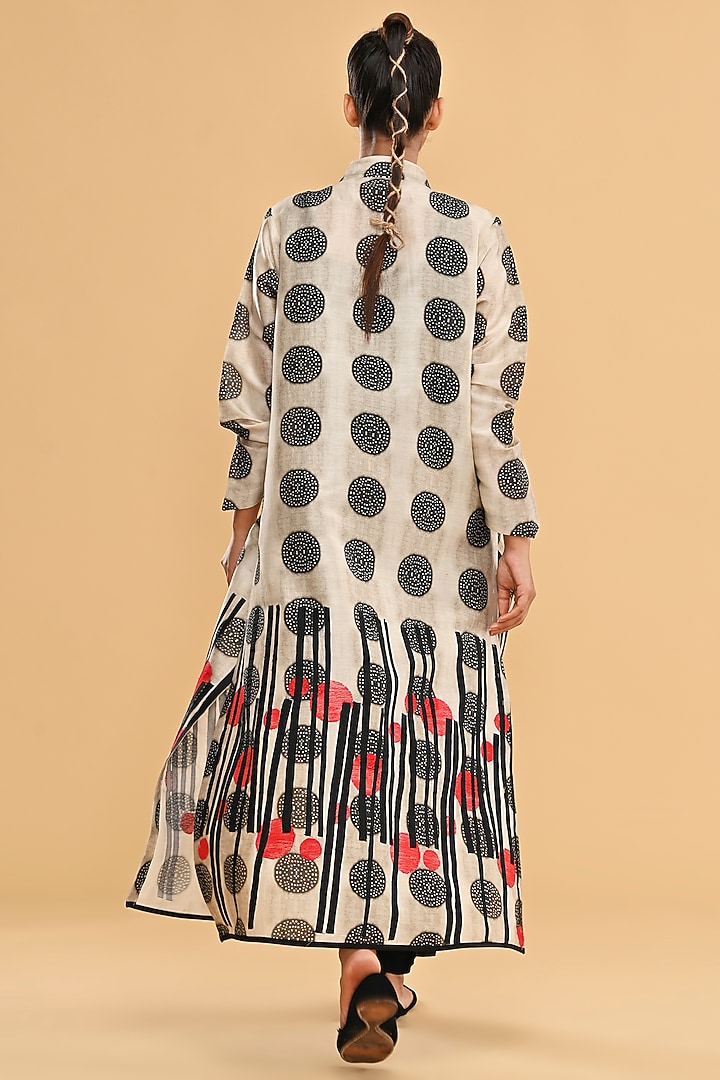 Ivory & Black Blended Silk Printed & Embroidered Jacket Set by TAIKA by Poonam Bhagat at Pernia's Pop Up Shop