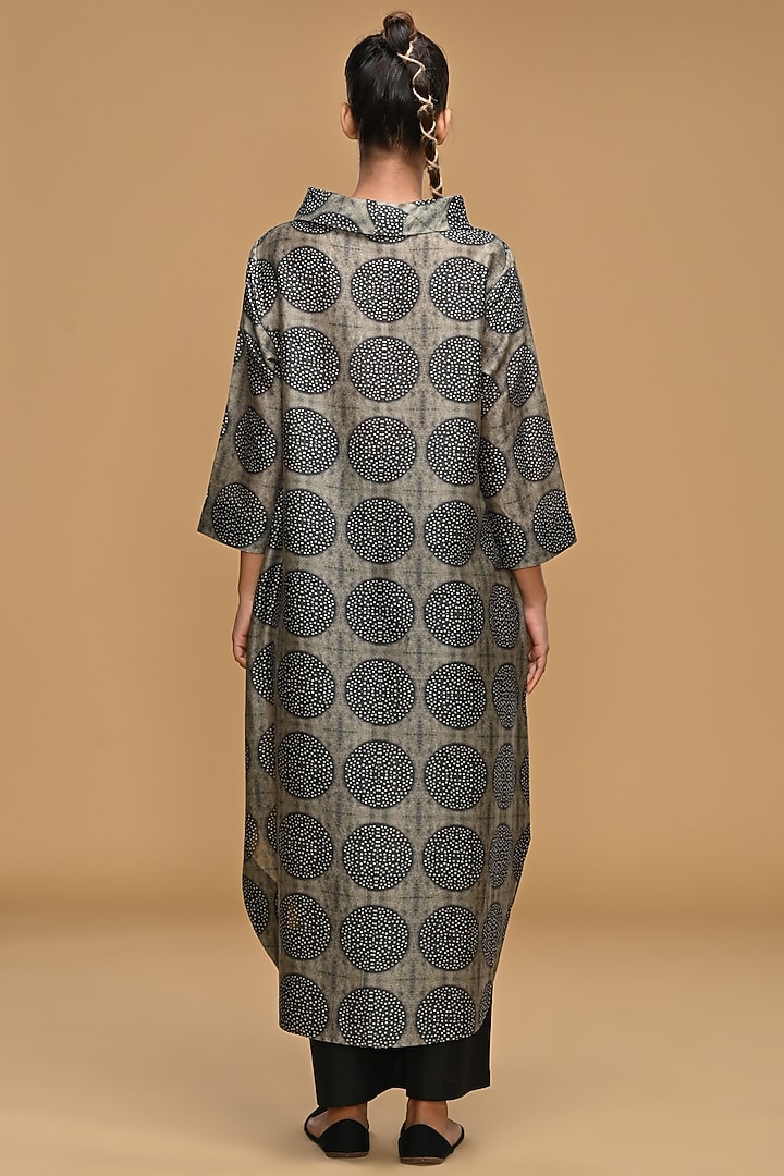 Grey Blended Silk Printed & Embroidered Tunic Set by TAIKA by Poonam Bhagat at Pernia's Pop Up Shop