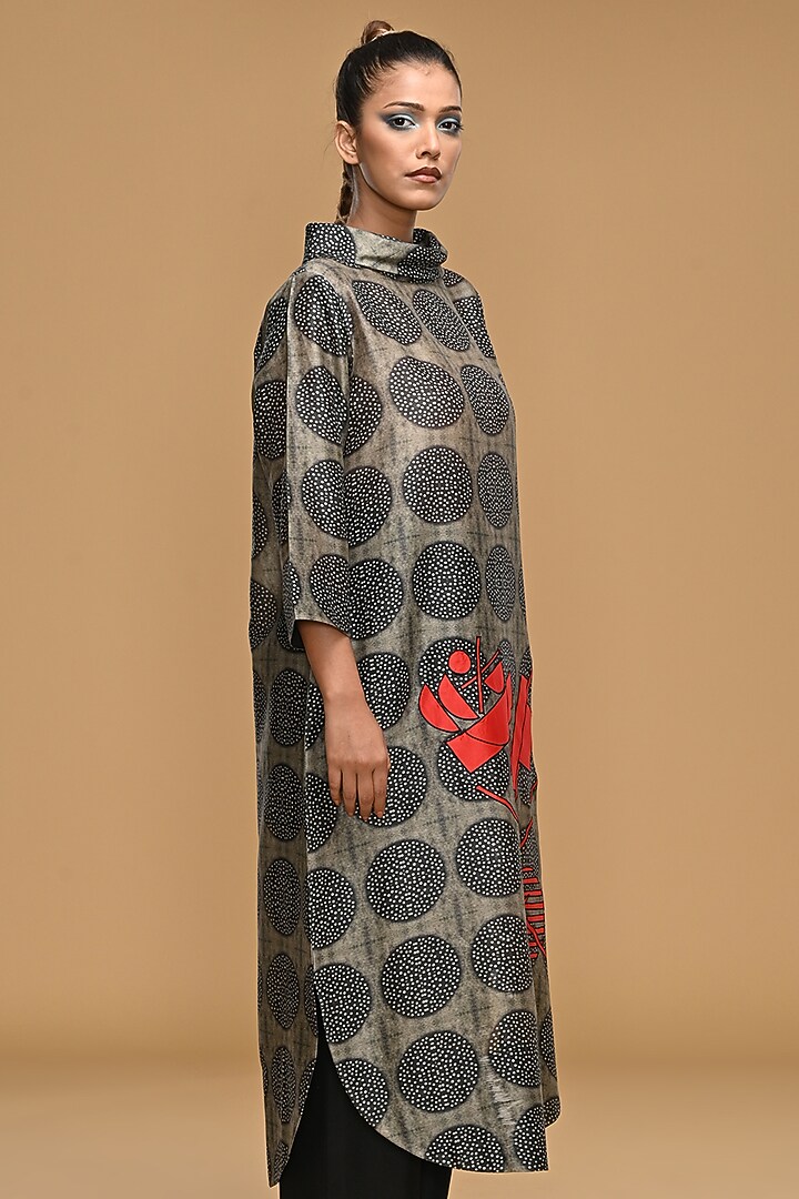 Grey Blended Silk Printed & Embroidered Tunic Set by TAIKA by Poonam Bhagat at Pernia's Pop Up Shop