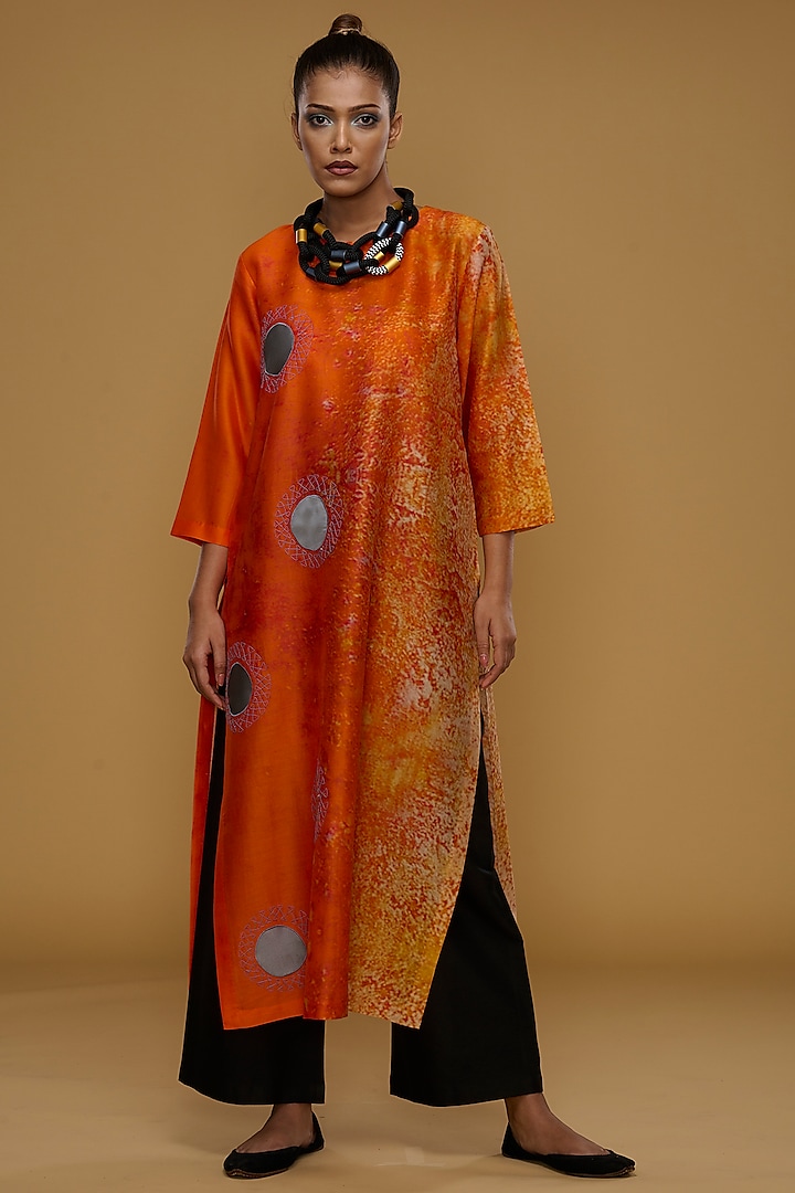 Orange & Cream Blended Silk Printed Tunic Set by Taika By Poonam Bhagat