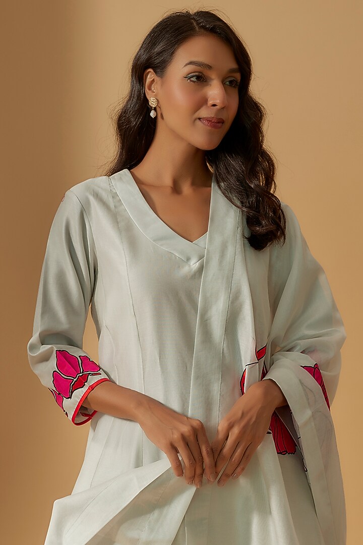 Ivory Chanderi Embroidered Party Wear Anarkali Set by Taika By Poonam Bhagat at Pernia's Pop Up Shop