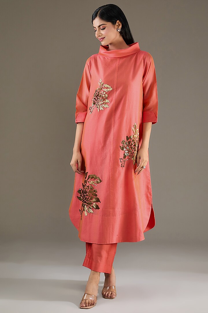 Peach Chanderi Sequins Hand Embroidered Tunic Set by TAIKA by Poonam Bhagat at Pernia's Pop Up Shop