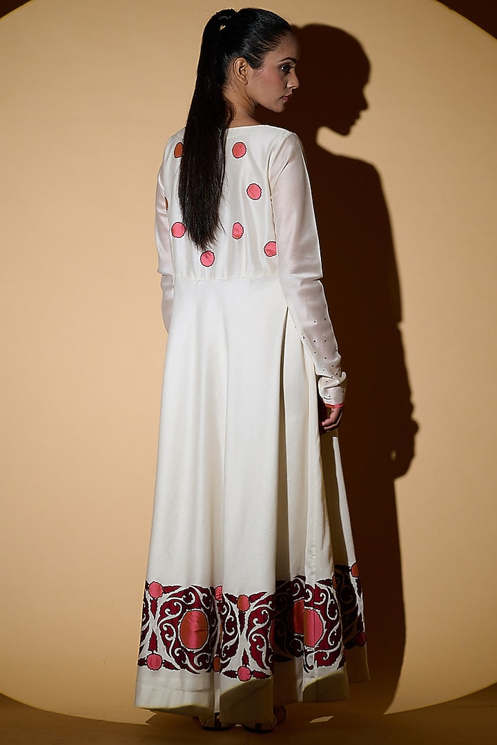 Ivory Wedding Anarkali Set With Applique Embroidery by Taika By Poonam Bhagat at Pernia's Pop Up Shop