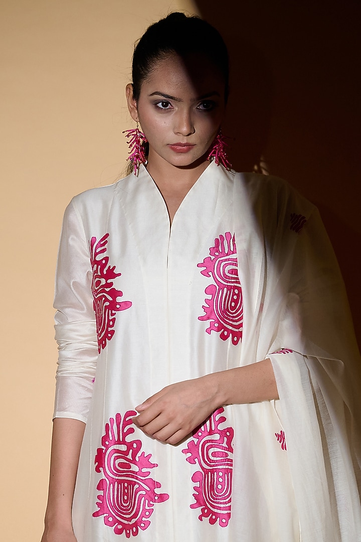 Ivory Chanderi Wedding Anarkali Set With Embroidery by Taika By Poonam Bhagat at Pernia's Pop Up Shop