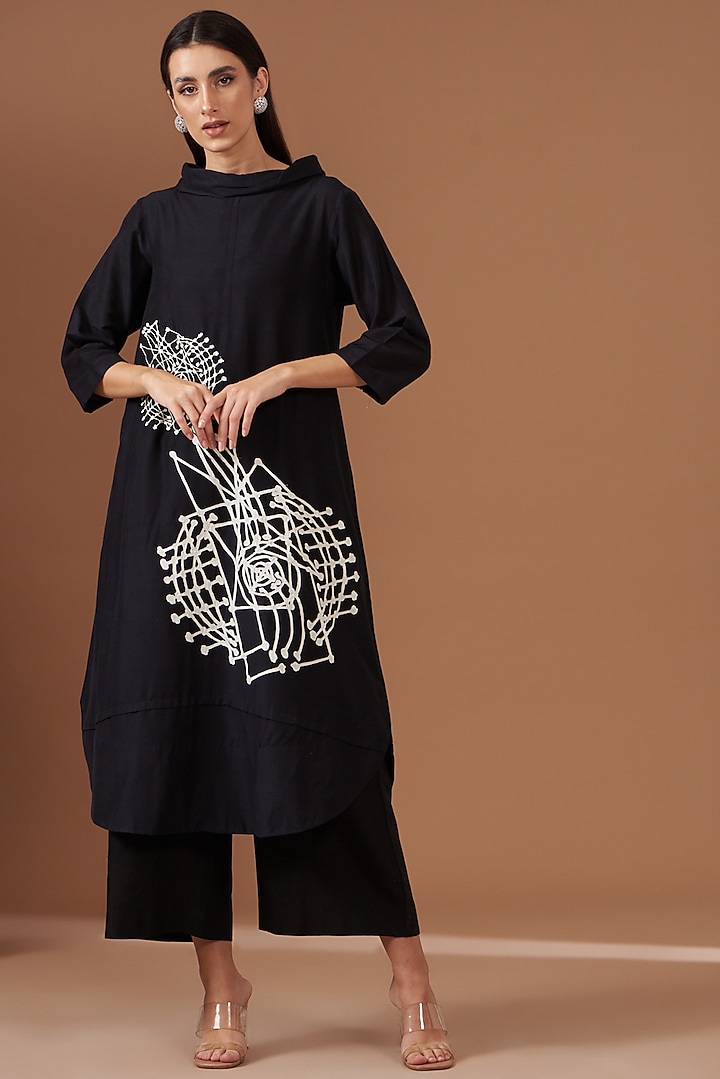 Black Blended Silk Embroidered Tunic Set by TAIKA by Poonam Bhagat