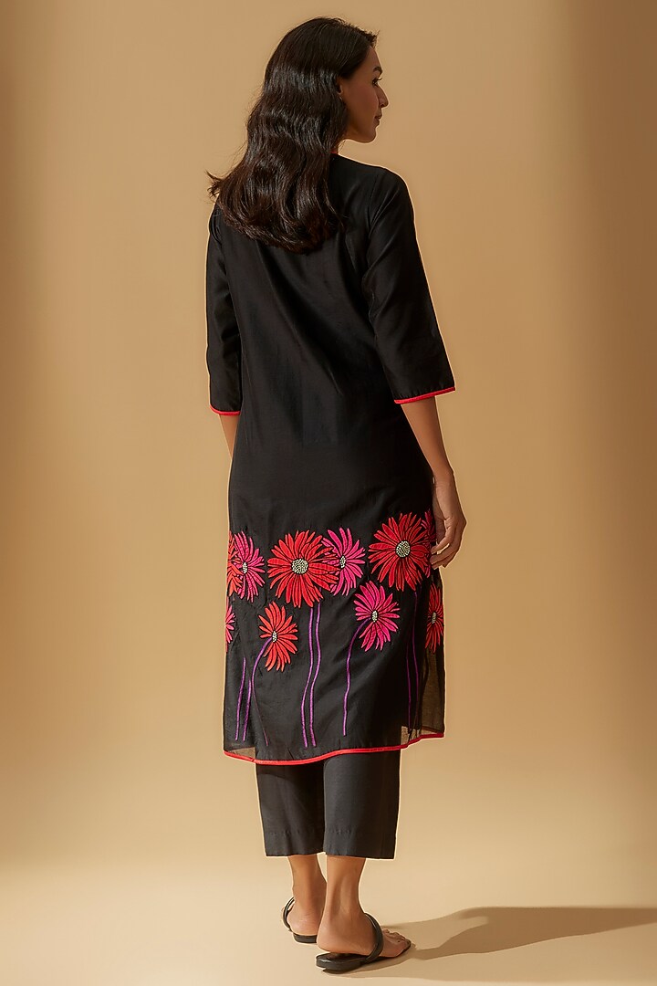 Black Chanderi Embroidered Party Wear Anarkali Set by Taika By Poonam Bhagat at Pernia's Pop Up Shop