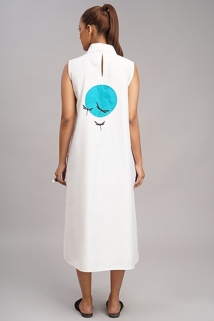 Ivory Chanderi Machine Embroidered Vacation Dress by Taika By Poonam Bhagat at Pernia's Pop Up Shop