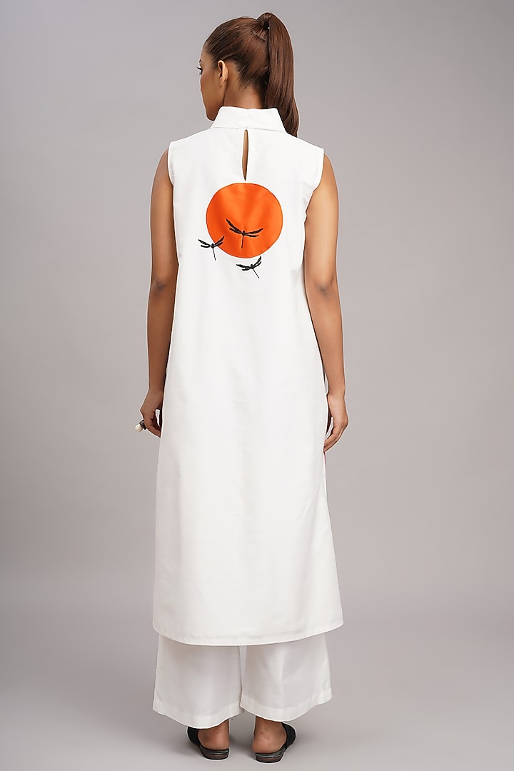 Ivory Chanderi Machine Embroidered Tunic Set by Taika By Poonam Bhagat at Pernia's Pop Up Shop