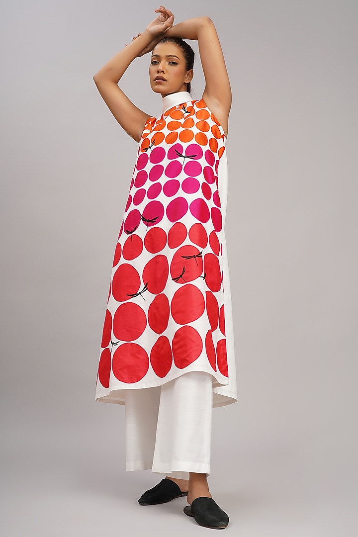 Ivory Chanderi Machine Embroidered Tunic Set by Taika By Poonam Bhagat at Pernia's Pop Up Shop