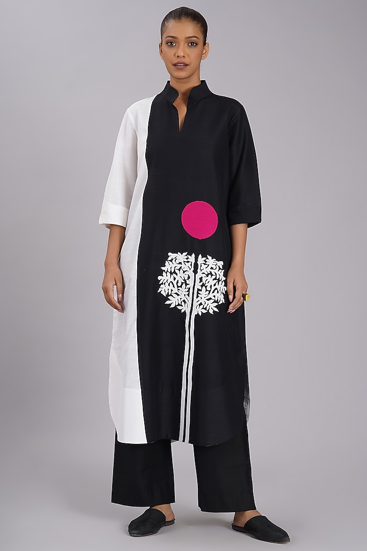 Black & White Cotton Silk Machine Embroidered Tunic Set by Taika By Poonam Bhagat at Pernia's Pop Up Shop