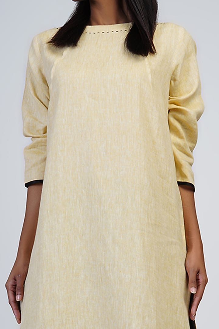 Lemon Yellow & Pale Lime Embroidered Tunic Set by Taika By Poonam Bhagat at Pernia's Pop Up Shop