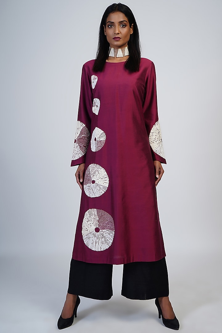 Ruby Embroidered Tunic Set by Taika By Poonam Bhagat