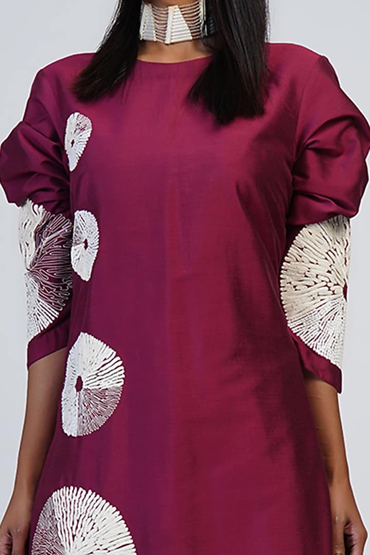 Ruby Embroidered Tunic Set by Taika By Poonam Bhagat at Pernia's Pop Up Shop