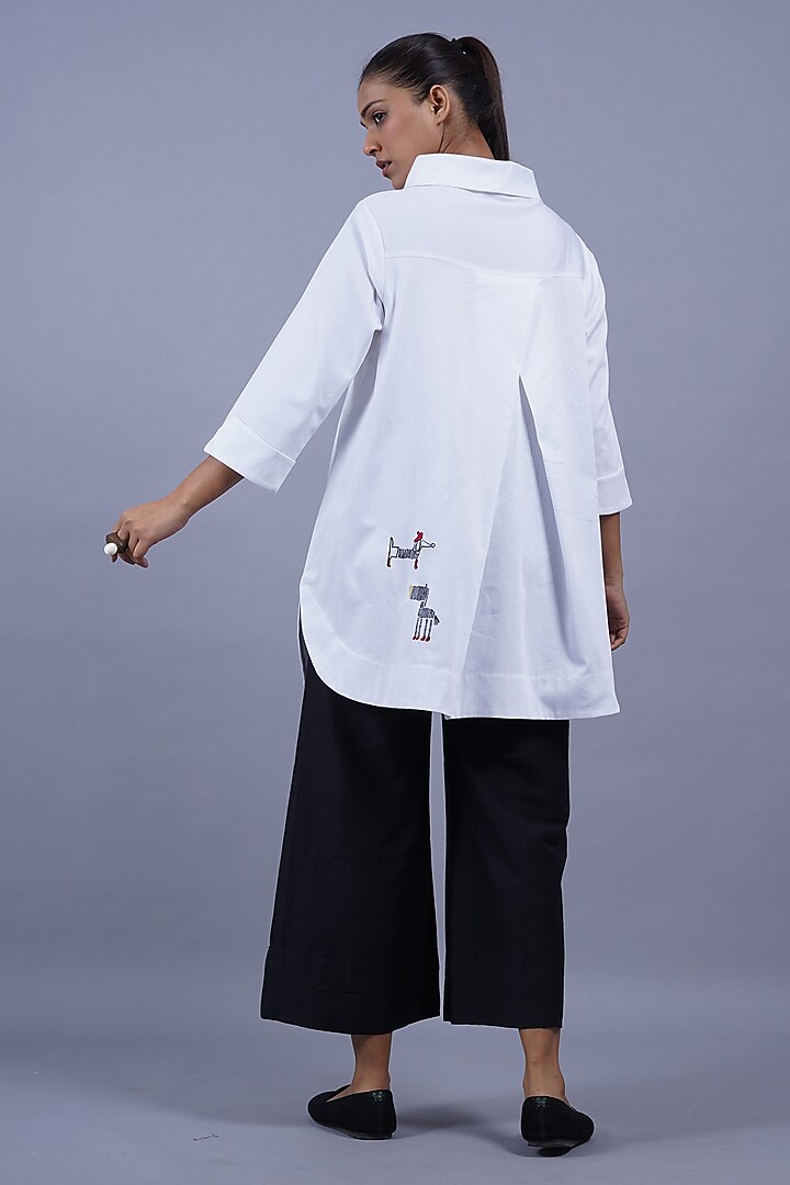 White Cotton Machine Embroidered Top by Taika By Poonam Bhagat at Pernia's Pop Up Shop