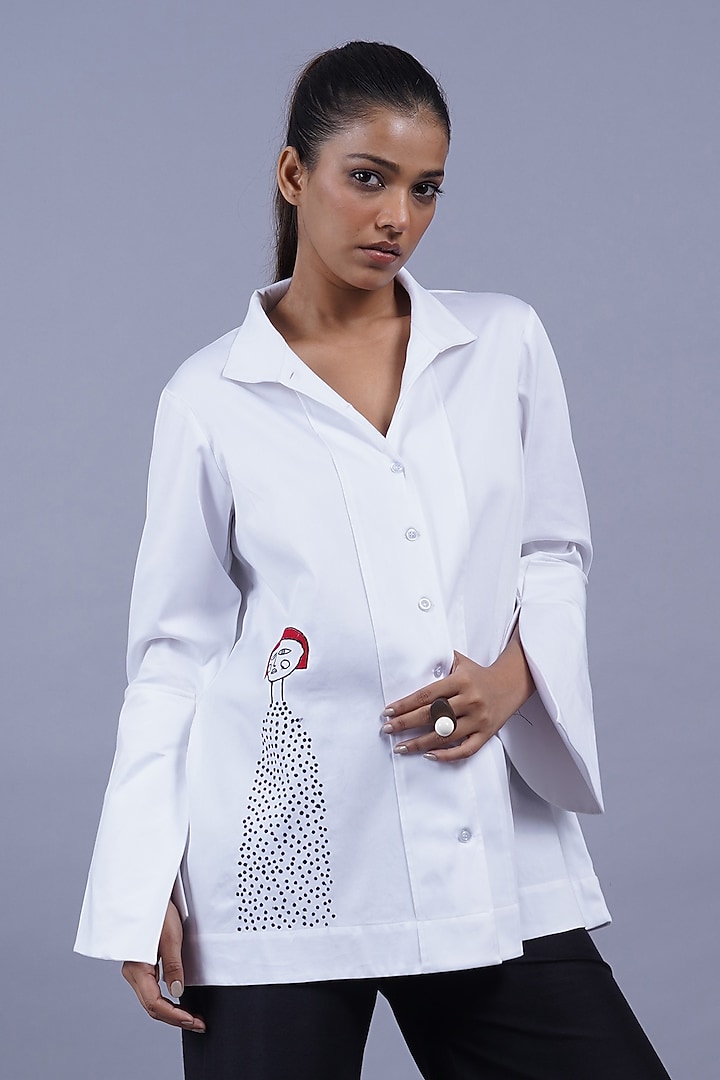 White Cotton Machine Embroidered Top by Taika By Poonam Bhagat at Pernia's Pop Up Shop