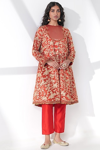 Red Pure Silk Organza Embroidered Kurta Set by Taisha