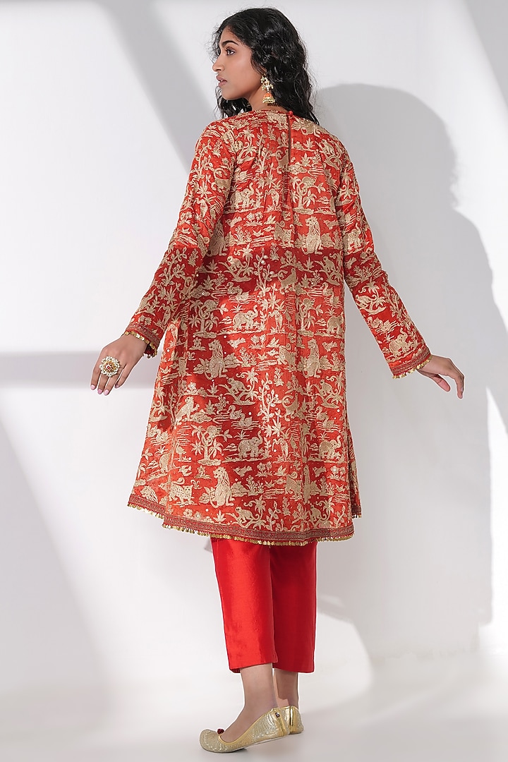 Red Pure Silk Organza Embroidered Kurta Set by Taisha at Pernia's Pop Up Shop