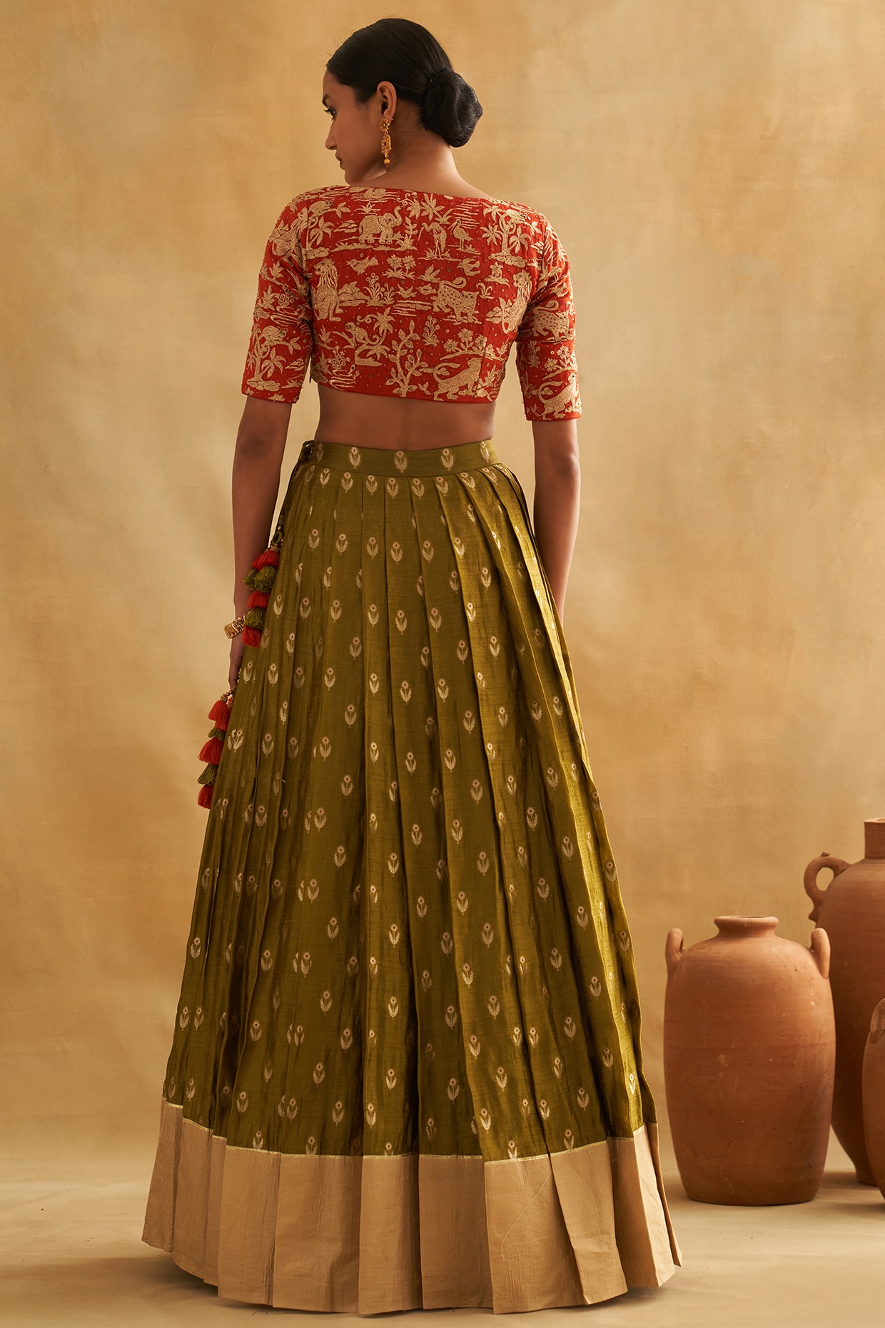 Veera Lehenga – Studio East6