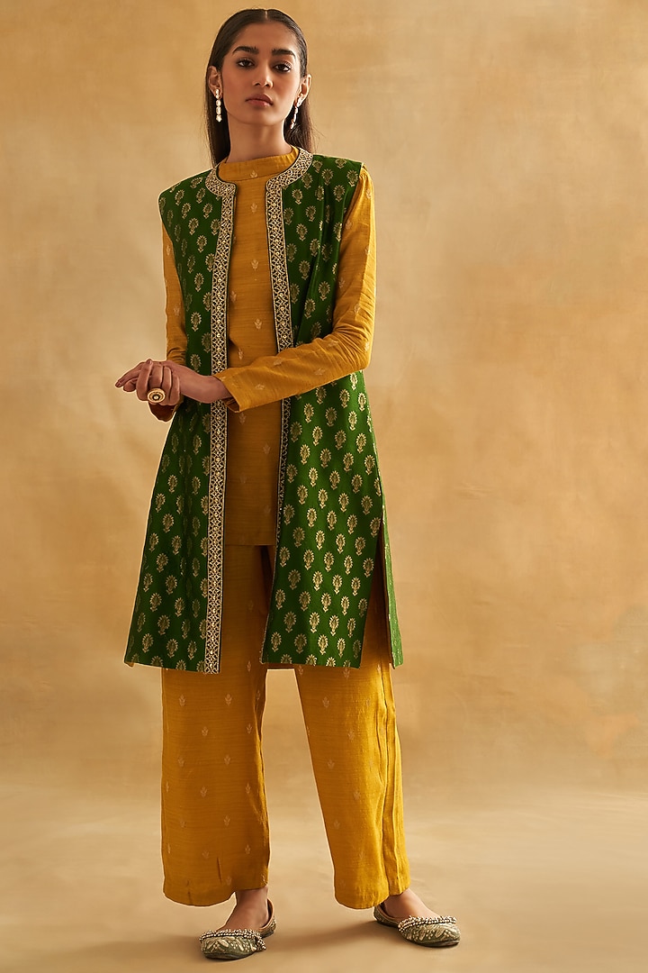 Green & Yellow Spun Silk & Moonga Silk Embroidered Co-Ord Set by Taisha at Pernia's Pop Up Shop