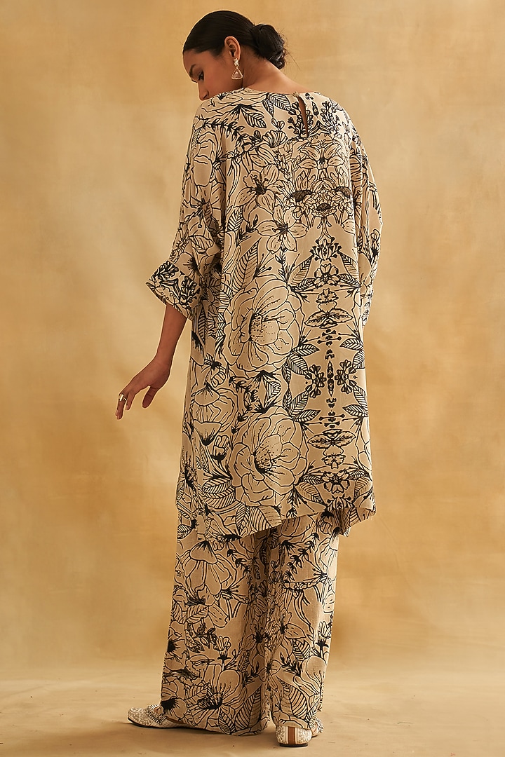 Black & White Pure Indian Khadi Printed Pant Set by Taisha at Pernia's Pop Up Shop
