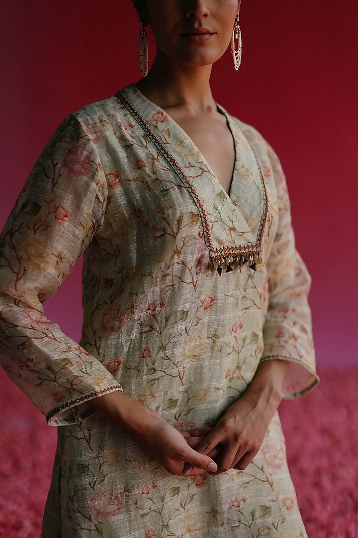 Green Handloom Pure Linen Silk Kurta Set by Taisha at Pernia's Pop Up Shop