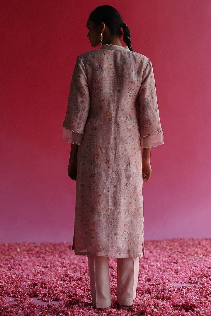 Pink Handloom Pure Linen Silk Kurta Set by Taisha at Pernia's Pop Up Shop