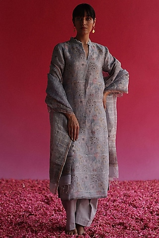 Blue Handloom Pure Linen Silk Kurta Set by Taisha