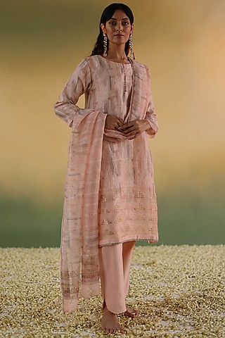 Pink Handloom Pure Linen Silk Kurta Set by Taisha