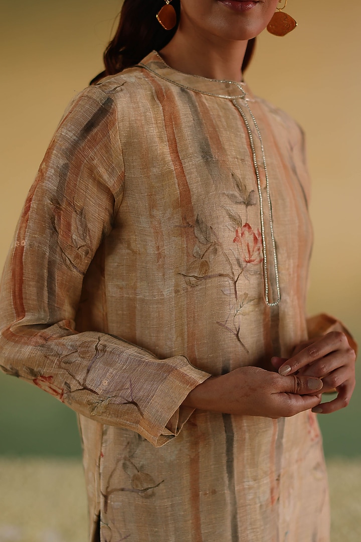 Yellow Handloom Pure Linen Silk Kurta Set by Taisha at Pernia's Pop Up Shop