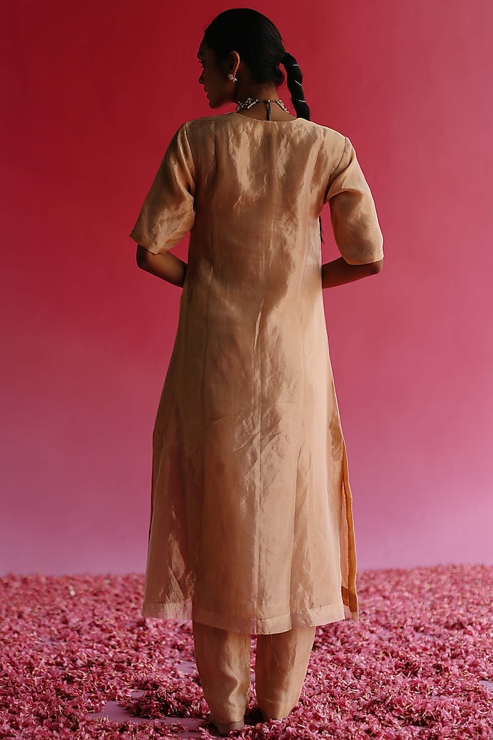 Gold & White Banarasi Tissue Silk Kurta Set by Taisha at Pernia's Pop Up Shop