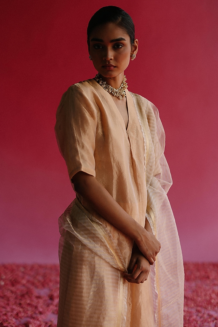 Gold Banarasi Tissue Silk Kurta Set by Taisha at Pernia's Pop Up Shop
